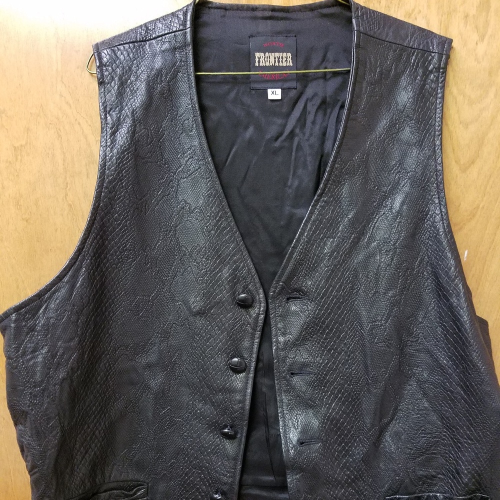Mens Vest XL